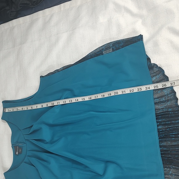 Covington Tank Top Turquoise Blue Black Pleated Front High Low Size Large - Picture 7 of 8